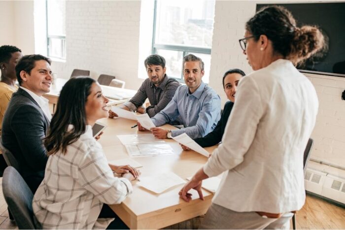 Quelles sont les compétences d’un coach en leadership ?